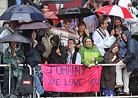17 - We Love Johnny