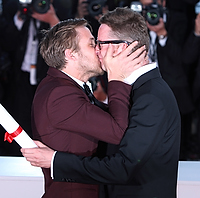 75 - Ryan Gosling and director kiss